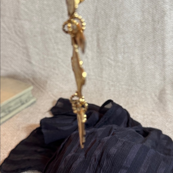 Vintage Dangling Multi-Section Brooch – Enamel Accents. 1970s to 1980s. - Picture 6 of 8